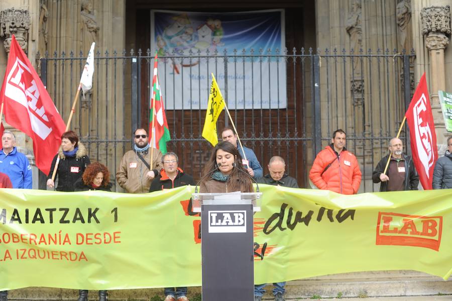 Vitoria celebra un Primero de Mayo teñido por las reivindicaciones de mujeres y pensionistas