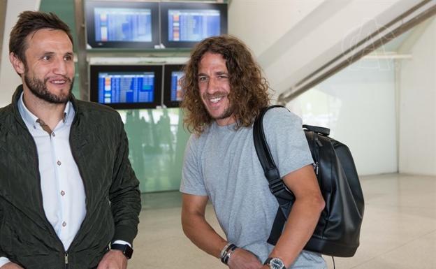 Puyol ya está en Bilbao para recibir el premio 'One Club Man Award' del Athletic