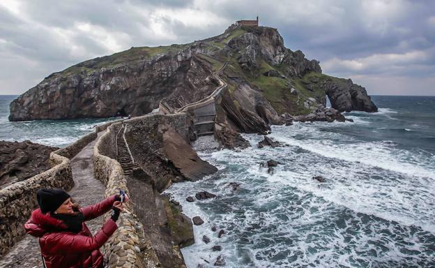 Bakio facilitará el traslado en taxi a Gaztelugatxe durante las finales de rugby
