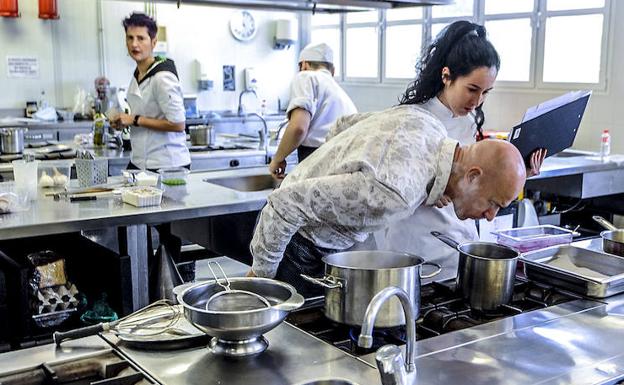 Las promesas de la cocina vasca se citan en Vitoria