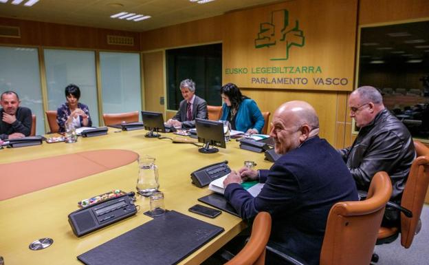 EH Bildu sube la presión sobre Podemos en la reforma del Estatuto