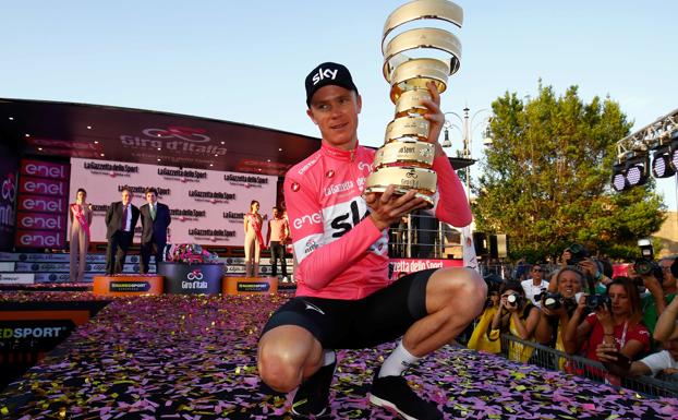 Froome consigue el Giro a contracorriente