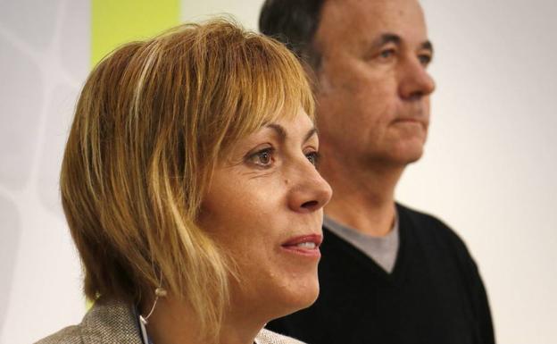 Miren Larrion y Kike Fernández de Pinedo, candidatos de EH Bildu para las elecciones municipales y forales de 2019