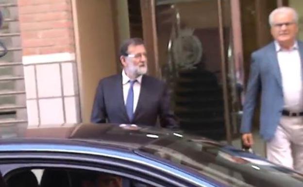 Rajoy vuelve al trabajo: hoy se reincorpora al registro de la propiedad en Santa Pola