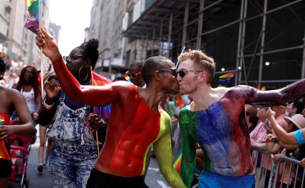 Irlanda del Norte 'indulta' a miles de homosexuales condenados en el pasado