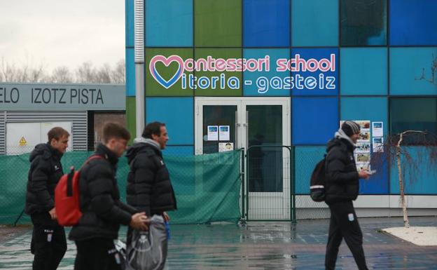 Absuelven a la directora de Montessori School de un delito de coacciones