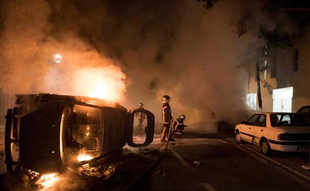 Violentos disturbios en Nantes al morir un joven a manos policiales