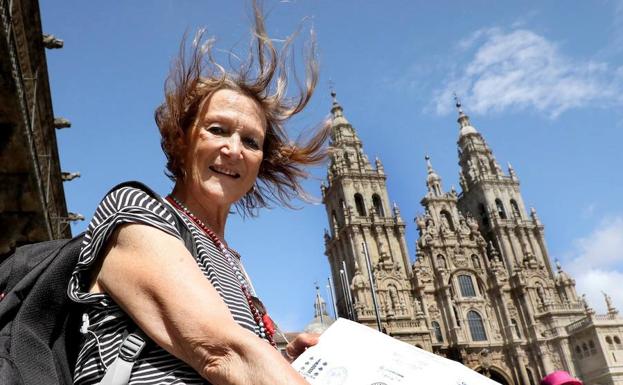 La hermana de John Lennon, entusiasta peregrina del Camino de Santiago