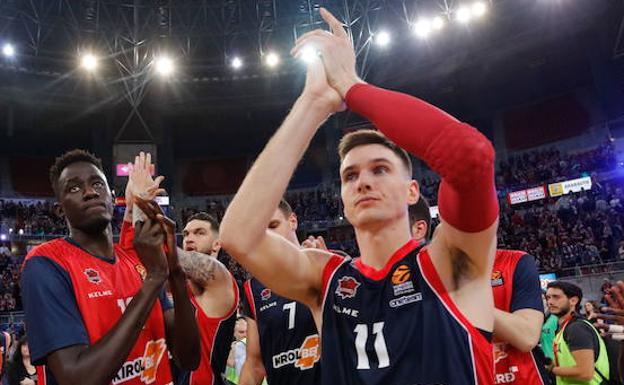 Janning seguirá una temporada más en el Baskonia