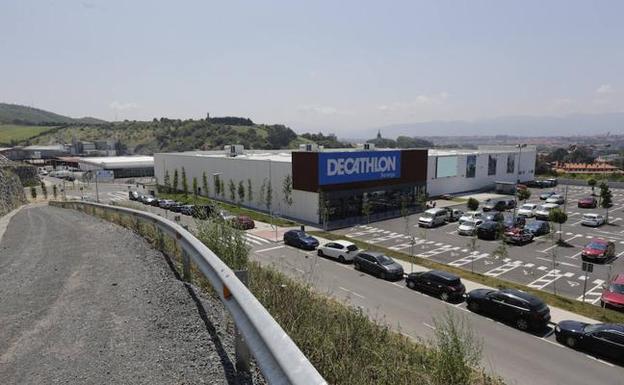 El parque comercial de Berango cumple su primer año y alcanza un desarrollo del 71%