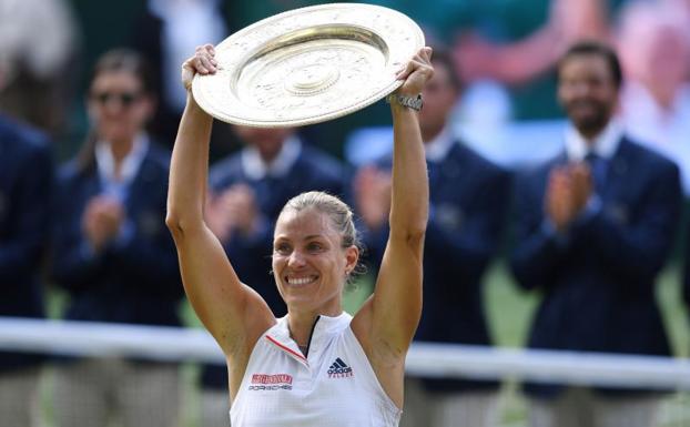 Kerber agua la fiesta de Serena Williams en Wimbledon