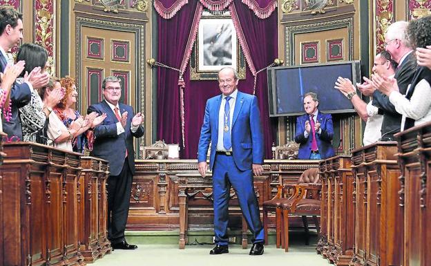 La despedida del concejal Barkala: «Adiós, capitán»