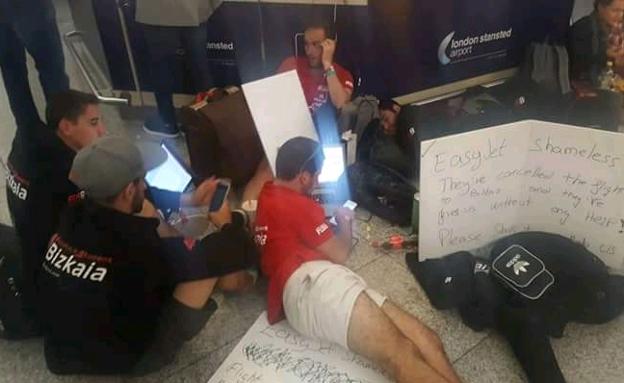 Easyjet deja tirados en Londres a 150 pasajeros con destino a Bilbao