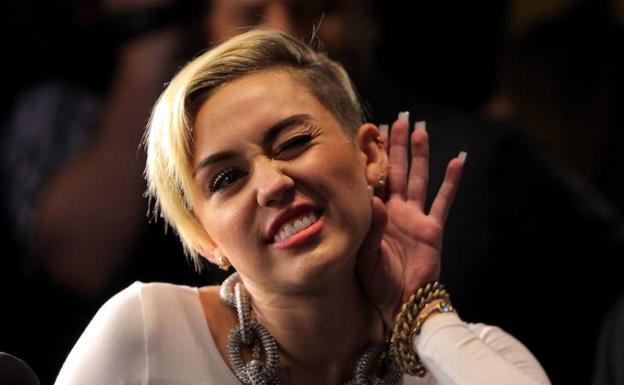 Miley Cyrus se borra de las redes