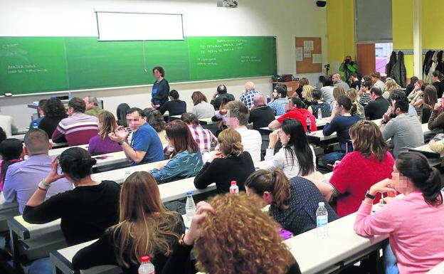 La Universidad de Oviedo aprecia desajustes en varios exámenes de la OPE de Osakidetza