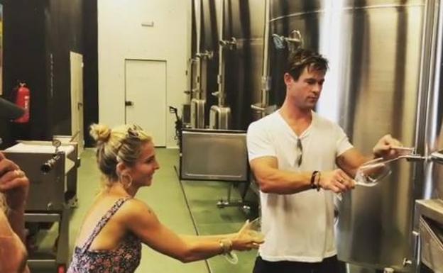 Chris Hemsworth y Elsa Pataky, locos por el txakoli