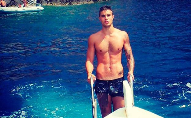 Carlo Costanzia, el hijo 'stripper' de Mar Flores