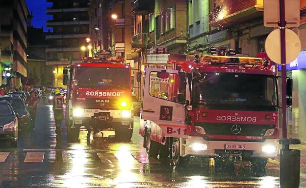 Los vecinos de la gasolinera urbana de Haro pedirán su cierre en la calle