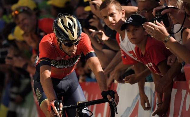 Nibali es operado con éxito de la vértebra dañada en su caída en el Tour