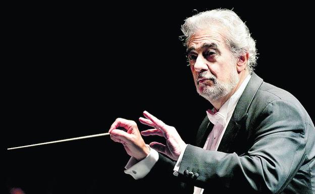 Plácido Domingo recibe aplausos y abucheos en su debut como director en Bayreuth