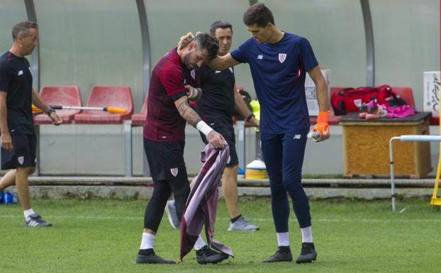 Herrerín se cae de la lista de convocados para este fin de semana en Alemania por la lesión en el bíceps