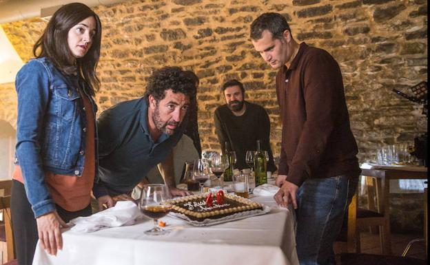 'El silencio de la ciudad blanca' sopla las velas en el Matxete