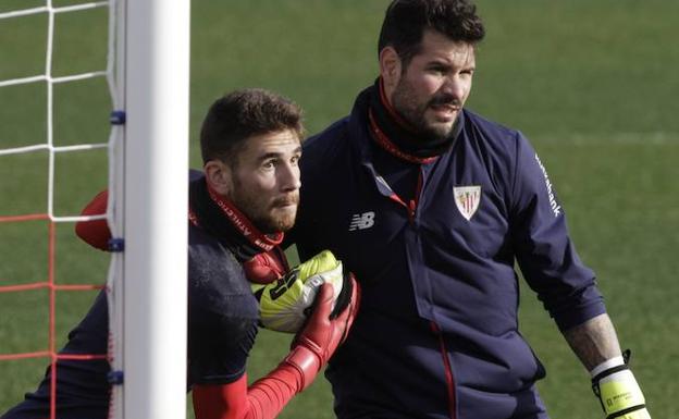 El portero Unai Simón regresa al Athletic ante la lesión de Herrerin