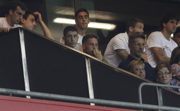 Berizzo, sobre la no convocatoria de Remiro: «El club está por encima de todos»