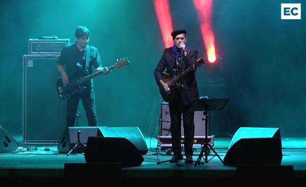 Santiago Auserón y Sexy Sadie dan ritmo a Abandoibarra