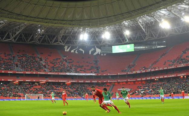 La selección de Euskadi vuelve a jugar en Mendizorroza 38 años después