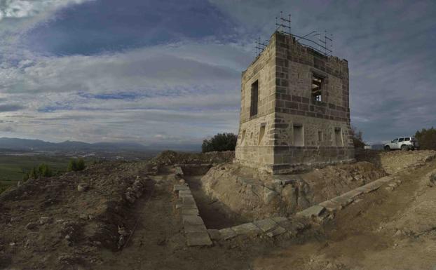 Las torres alavesas que enviaban los 'emails' del siglo XIX