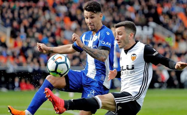 El discreto regreso de Hernán Pérez a Mendizorroza