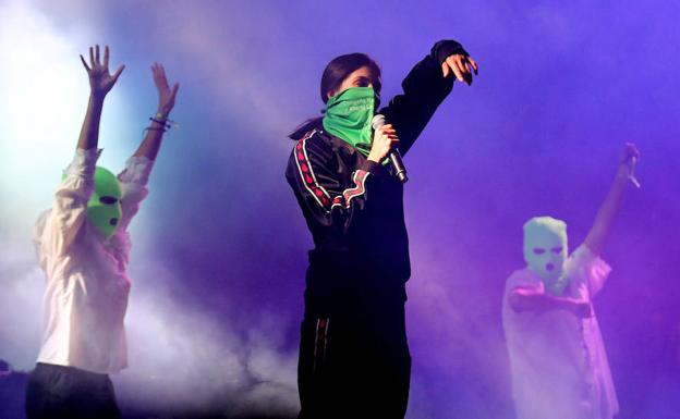 ¿Pussy Riot, C. Tangana y Berri Txarrak en el mismo escenario?