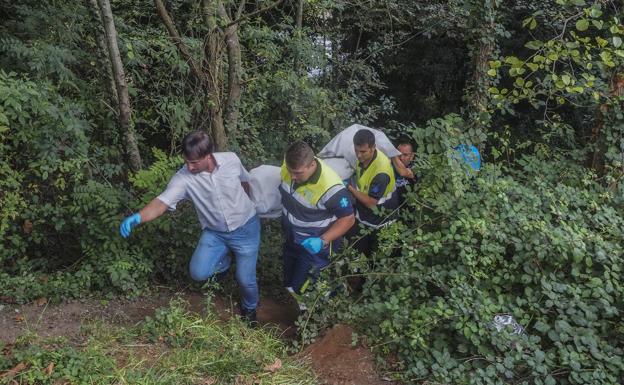 «Estuvimos practicándole el boca a boca hasta que llegaron los servicios de emergencias»