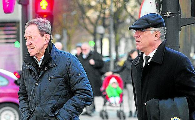Dos acusados en el 'caso De Miguel' rechazan pactar una condena