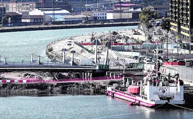 Zorrozaurre, pendiente de las mareas para convertirse en isla