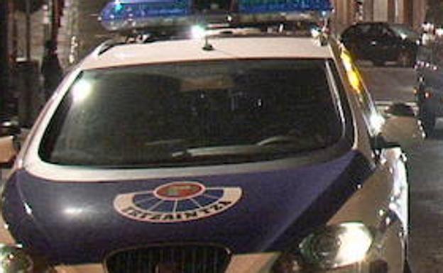 Detienen en Bilbao a una mujer por atacar con un arma blanca a sus vecinos porque le molestaba el ruido