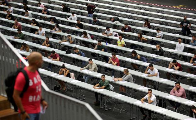 642 aspirantes superan la primera criba de la OPE unificada de Policía local