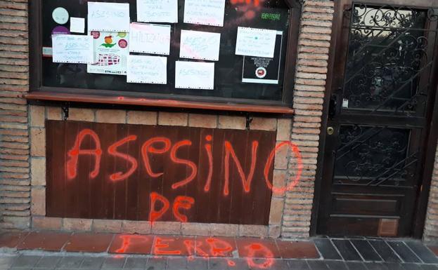 Vecinos denuncian la «brutal» muerte de un perro en Bilbao