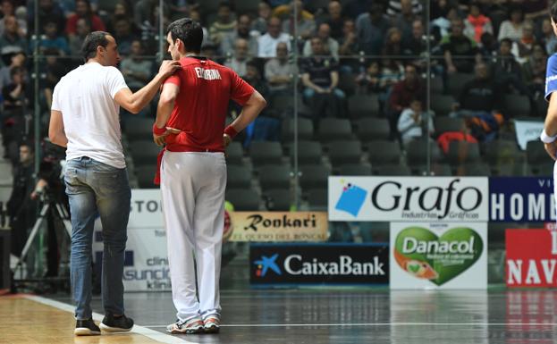 Los pelotaris no podrán tener botilleros ajenos a la empresa