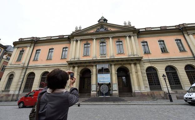 Huérfanos del Nobel de Literatura