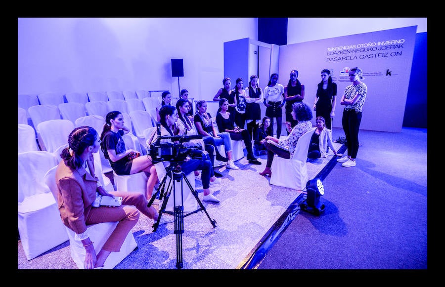 Prendas recicladas y diseños exclusivos en la pasarela de Gasteiz On