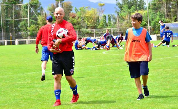 Gorka Luariz (Leioa): «Siempre es un orgullo defender el país de mi madre»