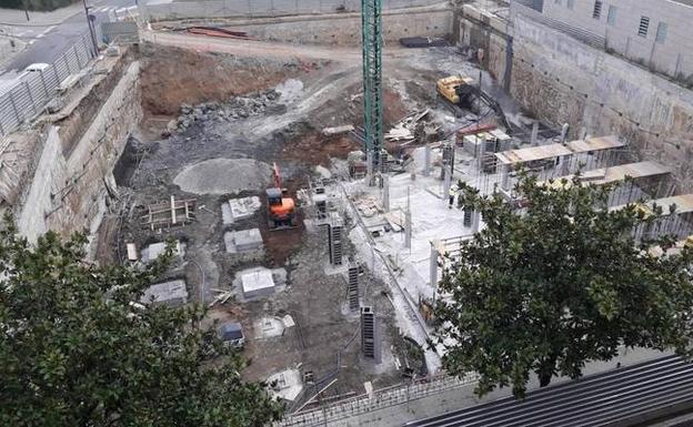 El PSE se desmarca de la compra de 120 plazas de aparcamiento en Astrabudua