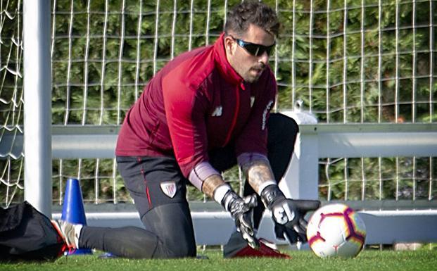 Porteros con gafas en Lezama