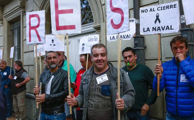 Tapia insiste en que no es posible un rescate público de La Naval