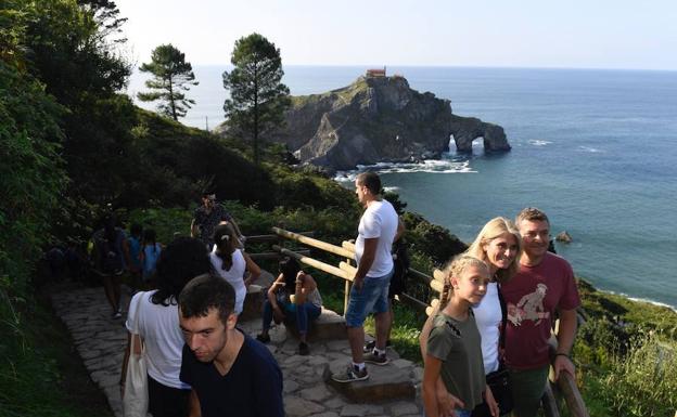 Un paseo peatonal desde Bakio hasta Matxitxako pasará por Gaztelugatxe desde Semana Santa