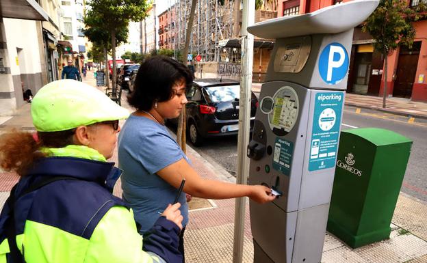 El Consistorio plantea bajar 3 puntos el tipo del IBI y reducir un 15% el coste de la ORA y la grúa