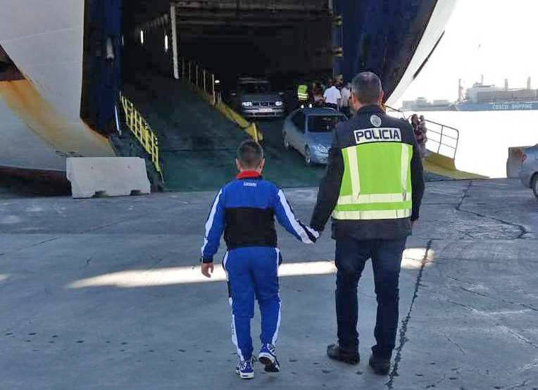 La Policía recupera en Argelia al segundo menor raptado por su padre en Vitoria