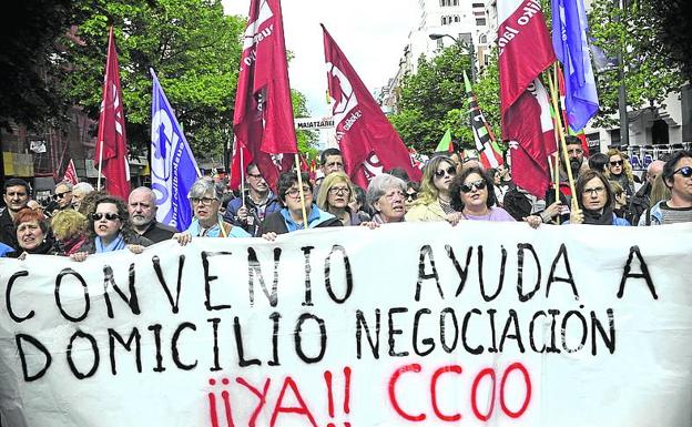 1.500 trabajadoras de ayuda a domicilio, llamadas hoy a la huelga